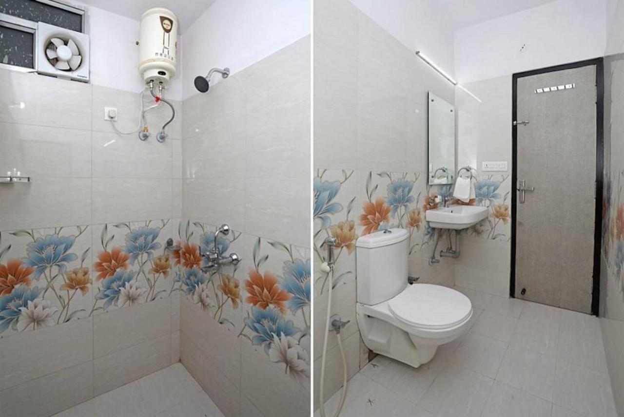 Chandramouli Hotel ชัยปุระ ภายนอก รูปภาพ